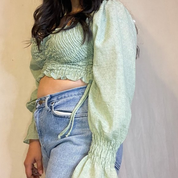 Green Puffy Sleeve Crop Top - Picture 4 of 5